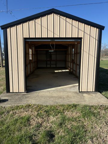 408 Birch St, Lafayette, TN 37083