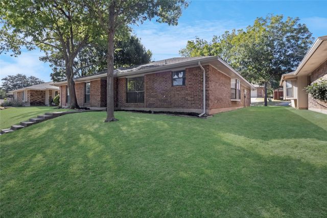 430 Timberline Drive, Duncanville, TX 75137