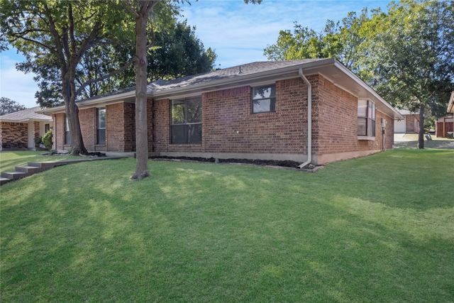430 Timberline Drive, Duncanville, TX 75137