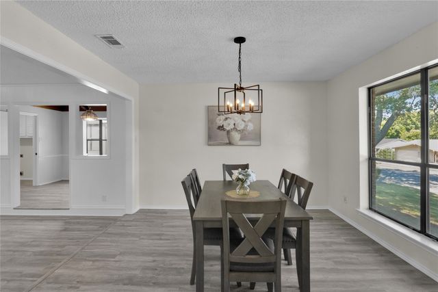 430 Timberline Drive, Duncanville, TX 75137