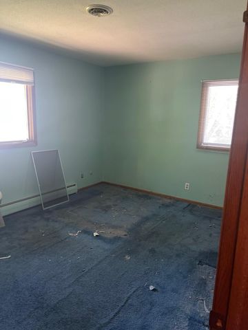 1417 Pinewood Drive, Woodbury, MN 55125