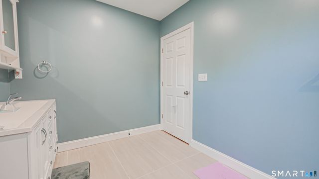1434 North Avenue, Stratford, CT 06614