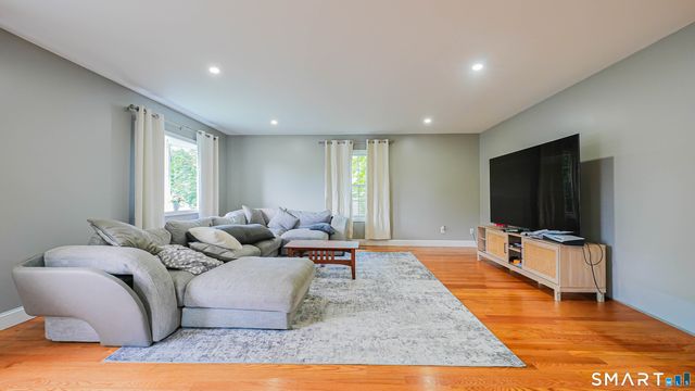 1434 North Avenue, Stratford, CT 06614