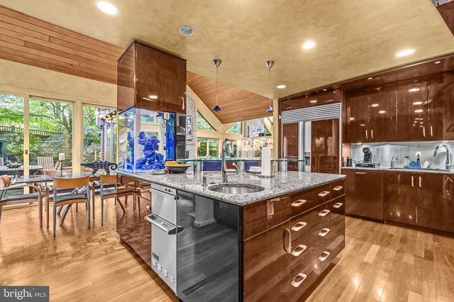 6312 MASSACHUSETTS AVE, Bethesda, MD 20816