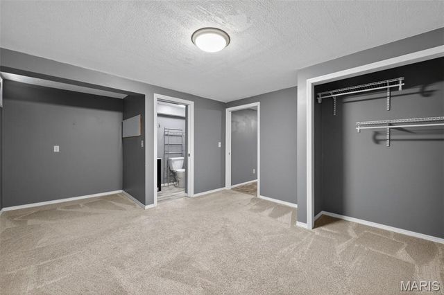 13304 Streamwood Drive, St Louis, MO 63141
