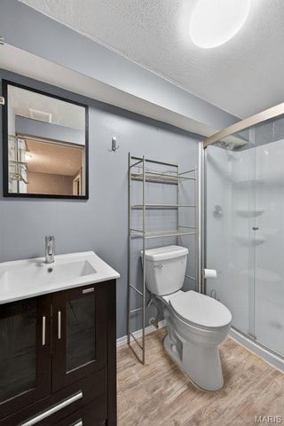 13304 Streamwood Drive, St Louis, MO 63141