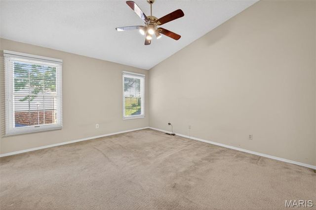 13304 Streamwood Drive, St Louis, MO 63141