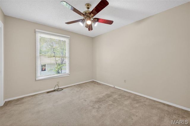 13304 Streamwood Drive, St Louis, MO 63141