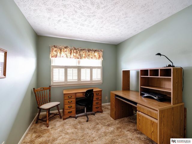 13570 Shirley Street, Omaha, NE 68144