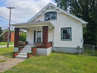 2009 Dixie Hwy, Louisville, KY 40210