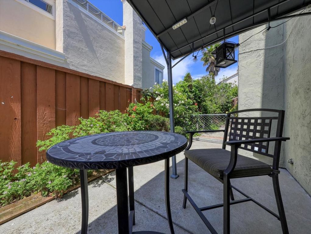 Image 46 of property listing at 2977 Miraloma Way, Union City, CA 94587