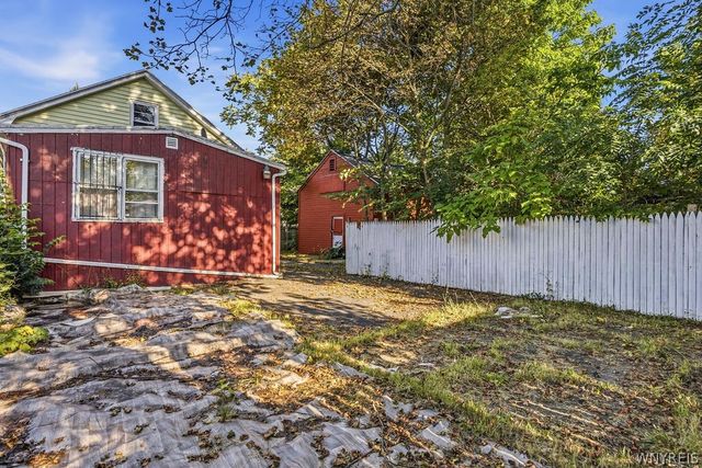 16 Erb Street, Buffalo, NY 14211