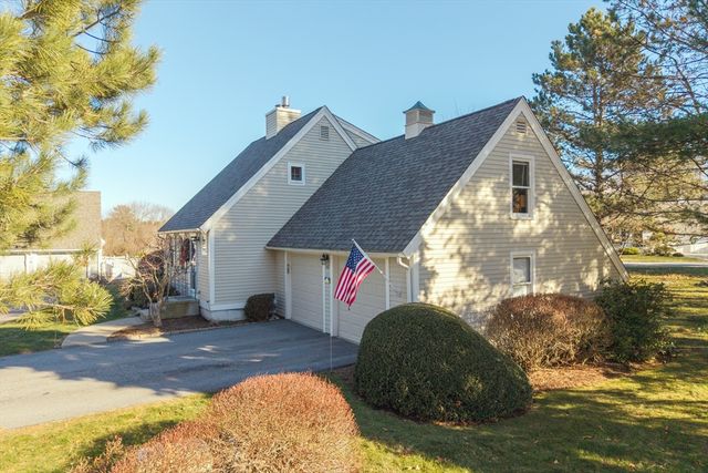 60 Wheelwright Farm 60, Cohasset, MA 02025