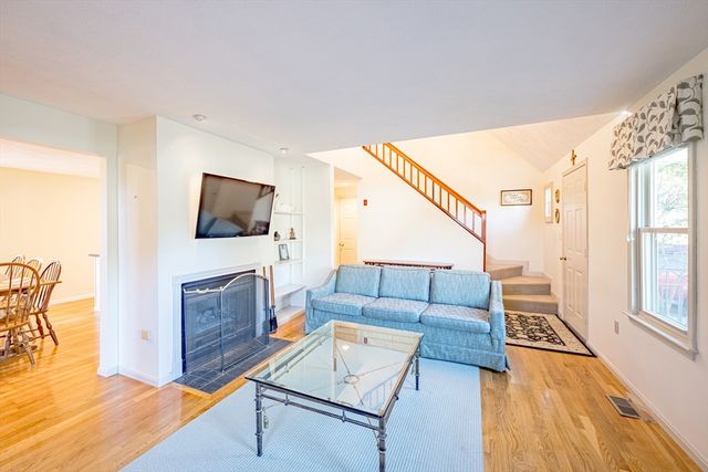 60 Wheelwright Farm 60, Cohasset, MA 02025