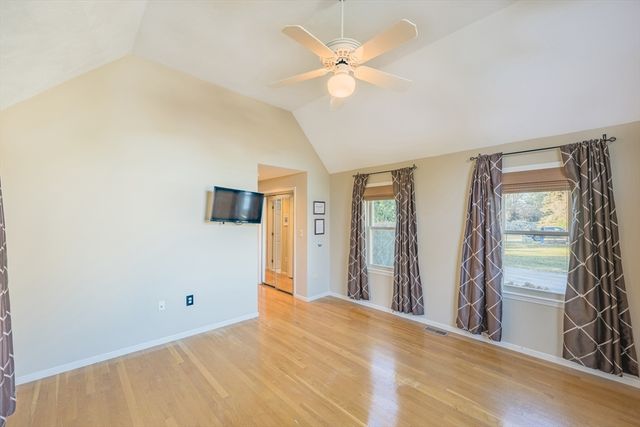 60 Wheelwright Farm 60, Cohasset, MA 02025