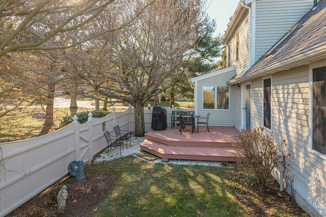 60 Wheelwright Farm 60, Cohasset, MA 02025