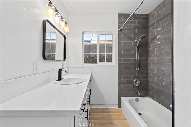 18264 Pine, Fontana, CA 92335