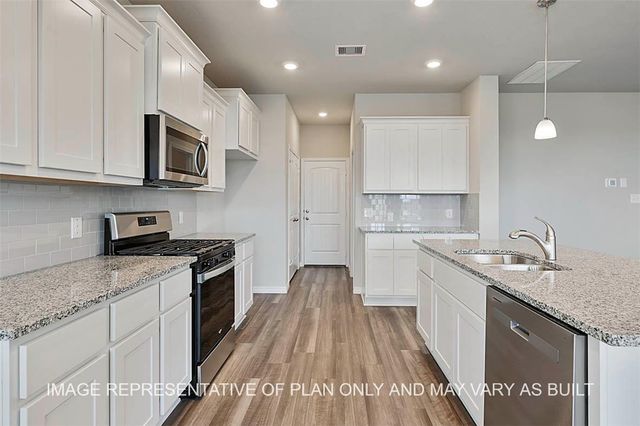 6111 Eldora Drive, College Station, TX 77845