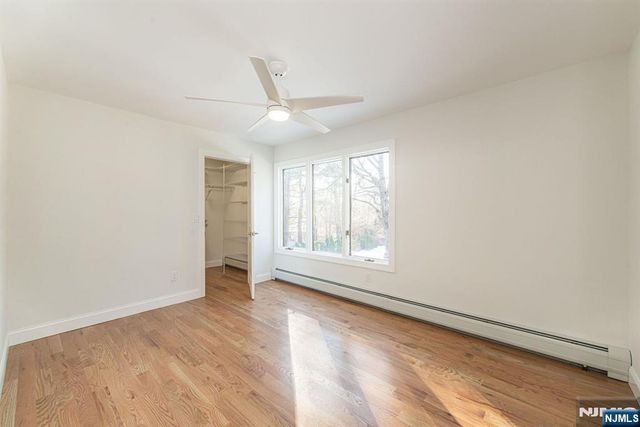 7 Shaw Court, Fairfield, NJ 07004