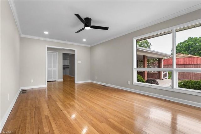 912 Hilltop Boulevard, Reidsville, NC 27320