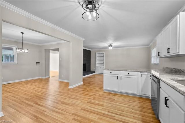 912 Hilltop Boulevard, Reidsville, NC 27320