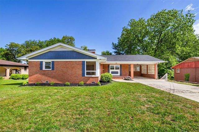912 Hilltop Boulevard, Reidsville, NC 27320