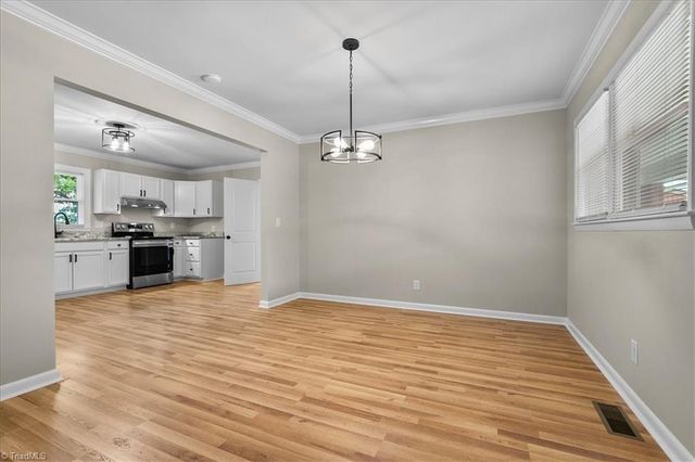912 Hilltop Boulevard, Reidsville, NC 27320