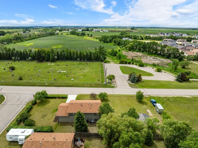 403 Pleasant Ave N, Surrey, ND 58785