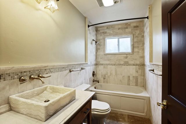 3790 Hatchers Cir, Stockton, CA 95219