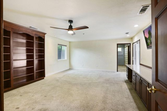 3790 Hatchers Cir, Stockton, CA 95219