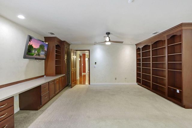 3790 Hatchers Cir, Stockton, CA 95219