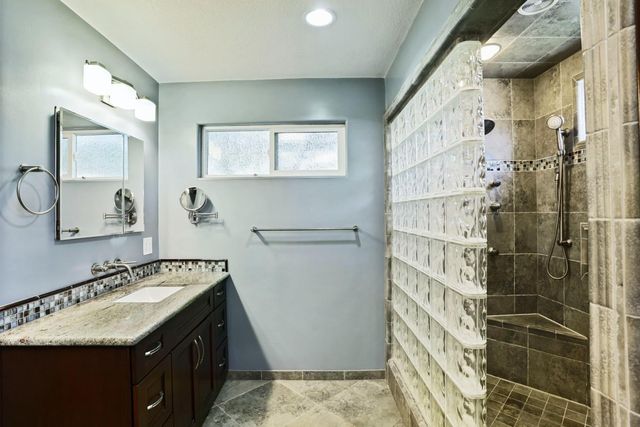 3790 Hatchers Cir, Stockton, CA 95219