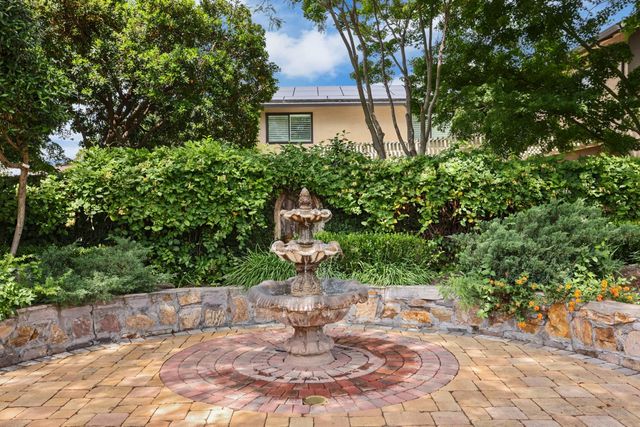 3790 Hatchers Cir, Stockton, CA 95219