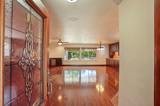 3790 Hatchers Cir, Stockton, CA 95219