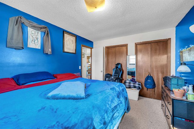 212 W 9th St, Harper, KS 67058