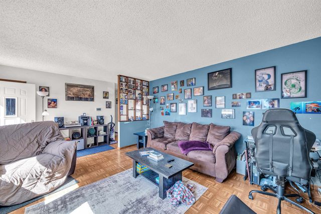 212 W 9th St, Harper, KS 67058