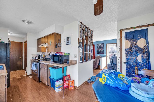 212 W 9th St, Harper, KS 67058