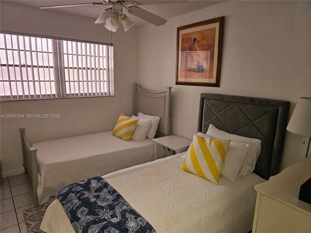 215 SE 3rd Avenue 205A, Hallandale Beach, FL 33009
