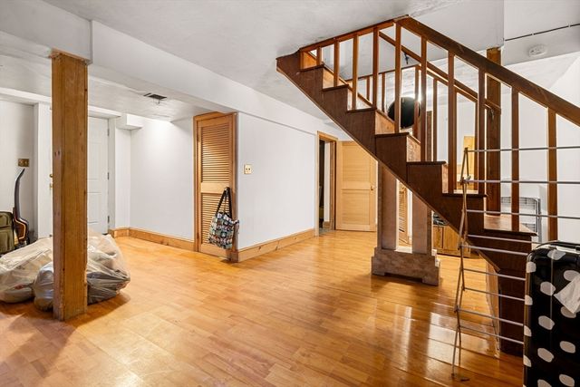 9 Viking Ter, Boston, MA 02126
