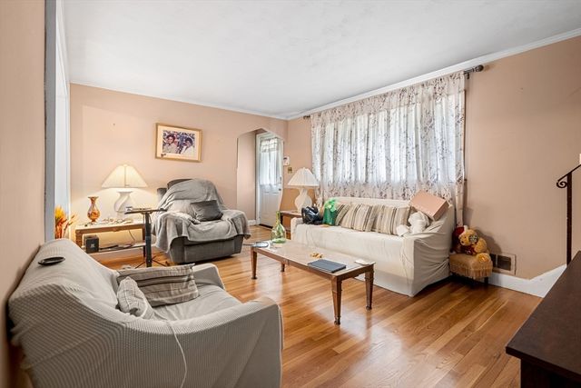 9 Viking Ter, Boston, MA 02126
