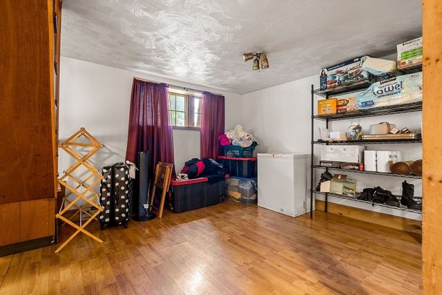 9 Viking Ter, Boston, MA 02126