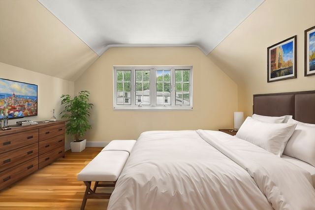 9 Viking Ter, Boston, MA 02126