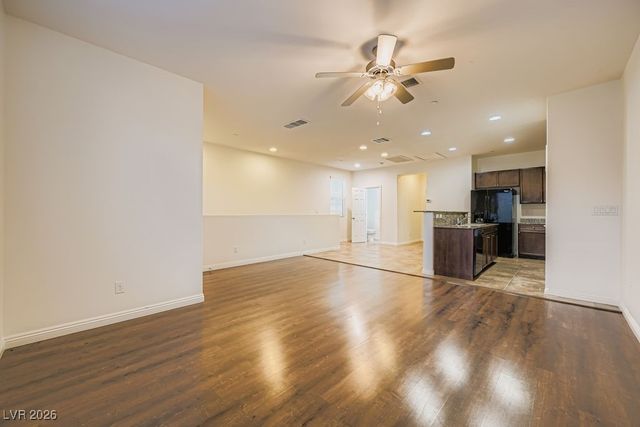 4571 Townwall Street, Las Vegas, NV 89115