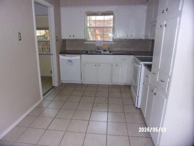 811 NW 58th Street, Lawton, OK 73505