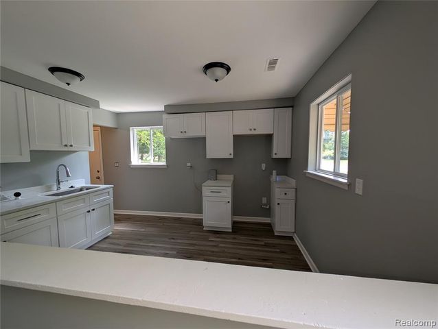 15072 Bramell Street, Detroit, MI 48223