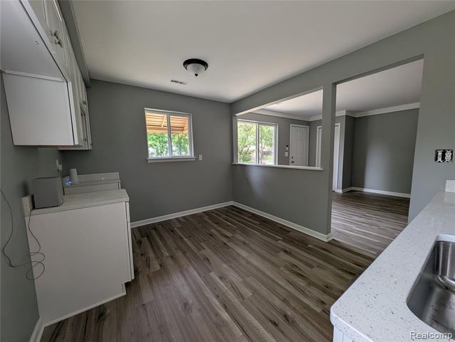 15072 Bramell Street, Detroit, MI 48223