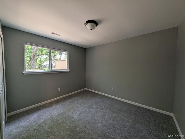 15072 Bramell Street, Detroit, MI 48223