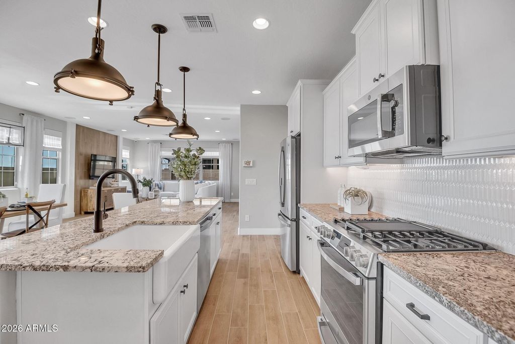 Image 3 of property listing at 43230 N HINOKI Street, Queen Creek, AZ 85140