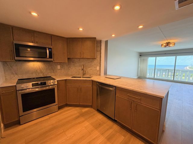 2100 S OCEAN Drive 16H, Fort Lauderdale, FL 33316