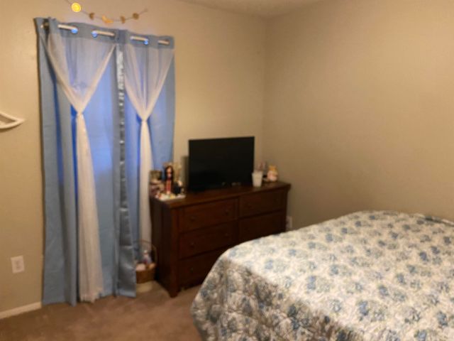 707 Gemi Dr, Longview, TX 75604